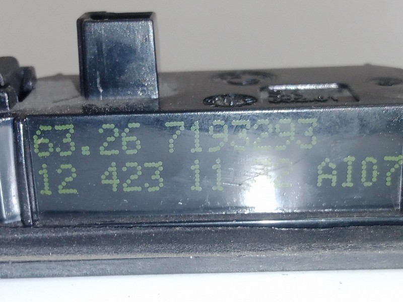 Recambio de piloto matricula para bmw serie 3 lim. (f30) 2.0 16v diesel referencia OEM IAM 63267193293  