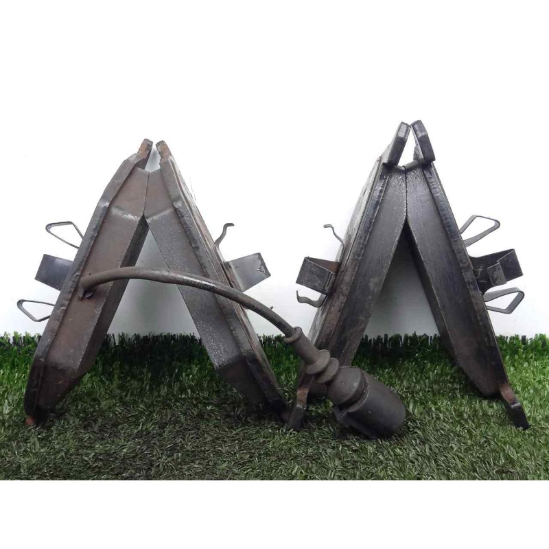 Recambio de pastillas frenos delanteras para volkswagen golf v variant (1k5) 1.9 tdi referencia OEM IAM   