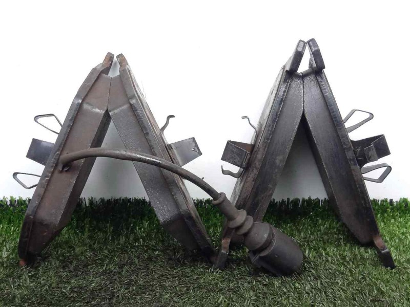 Recambio de pastillas frenos delanteras para volkswagen golf v variant (1k5) 1.9 tdi referencia OEM IAM   