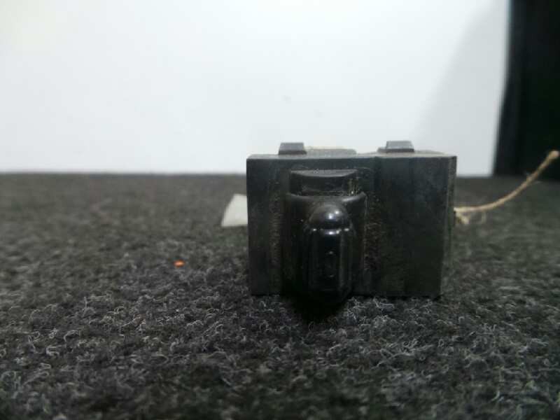 Recambio de mando elevalunas trasero izquierdo para chrysler stratus berlina (ja) 2.0 cat referencia OEM IAM   5 PINES