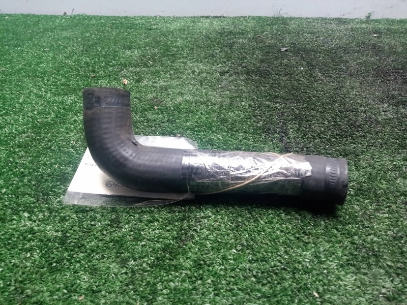 Recambio de tubo para bmw f 650 referencia OEM IAM 17122345243  TUBERIA.AGUA