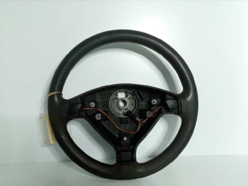 Recambio de volante para opel agila referencia OEM IAM 90538272 GOMA 