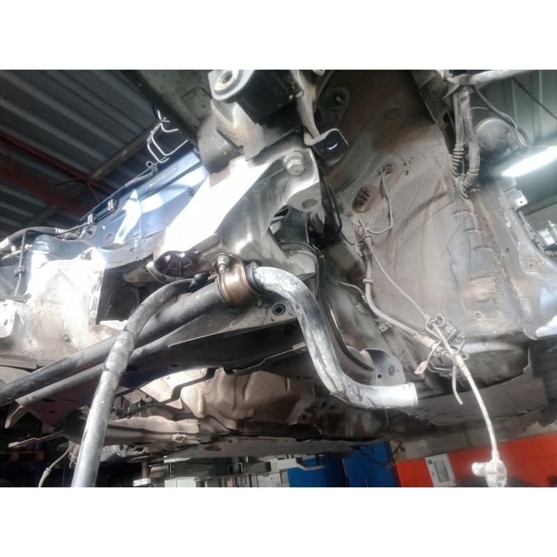 Recambio de puente delantero para audi a4 berlina (8e) 1.8 20v turbo referencia OEM IAM   