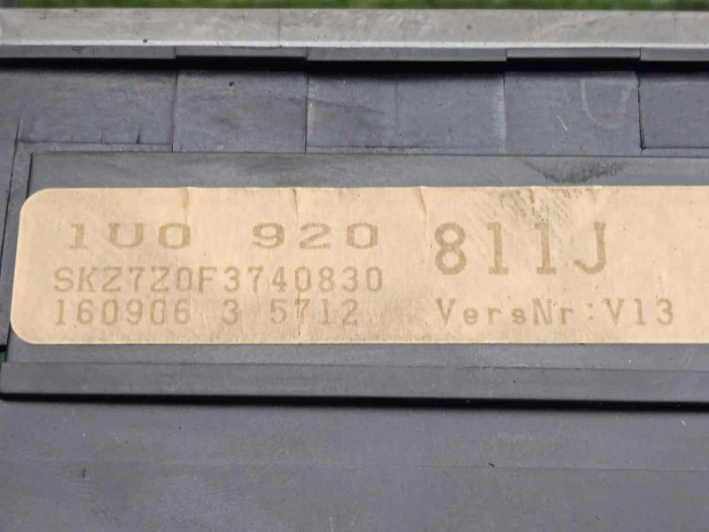 Recambio de cuadro instrumentos para skoda octavia berlina (1u2) 1.9 tdi referencia OEM IAM 1U0920811J-110080146021  