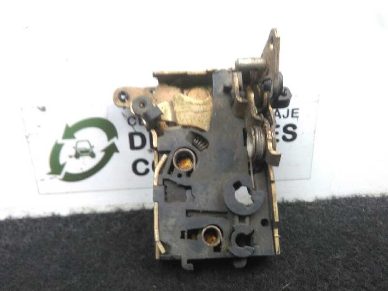 Recambio de cerradura puerta delantera derecha para peugeot 405 berlina referencia OEM IAM  4.PUERTAS MECANICA