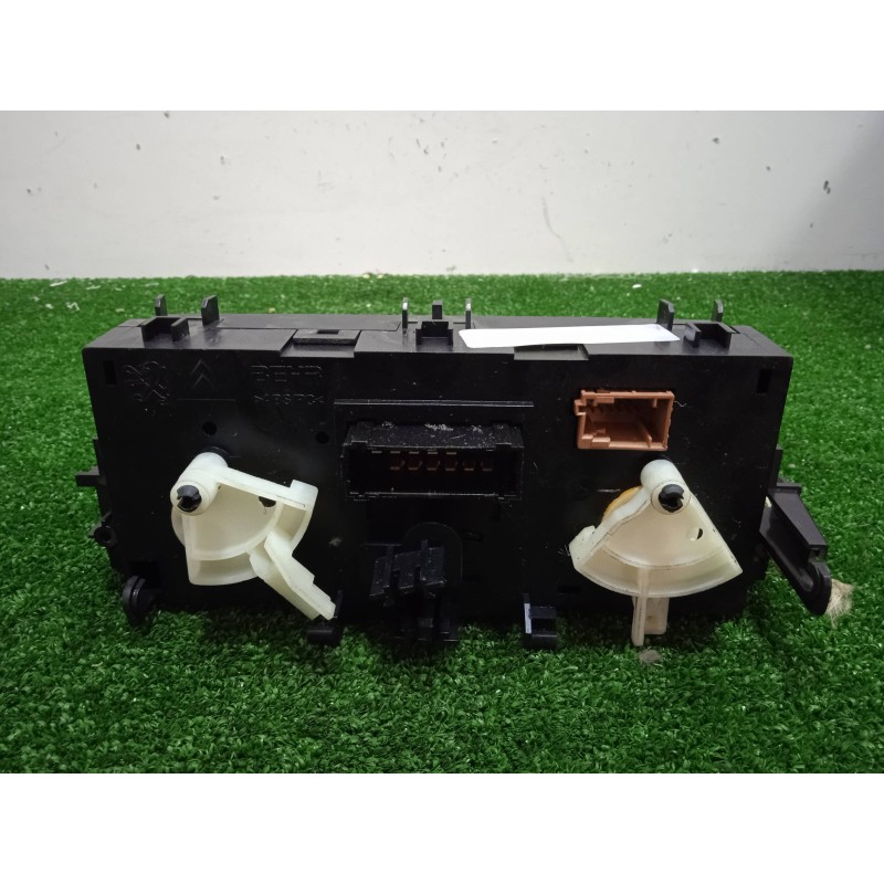 Recambio de mando calefaccion / aire acondicionado para citroën c3 1.0 vti referencia OEM IAM 400018004 09-17 