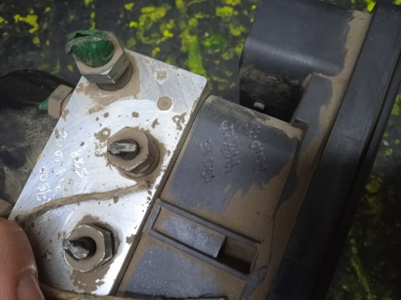 Recambio de abs para citroën c5 berlina 2.0 hdi referencia OEM IAM 10096011283-9648606980-10020600724 ATE 