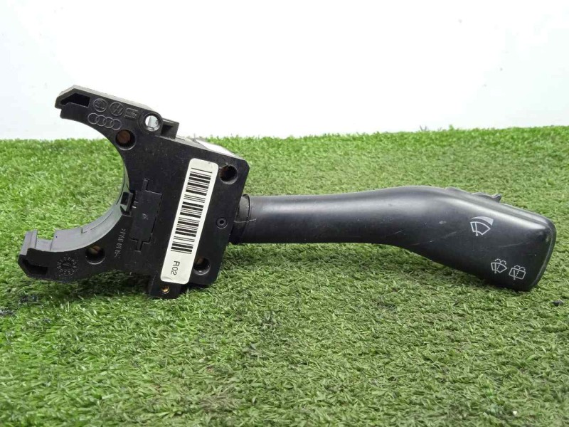 Recambio de mando limpia para volkswagen golf iv berlina (1j1) 1.9 tdi referencia OEM IAM 4B0953503F  