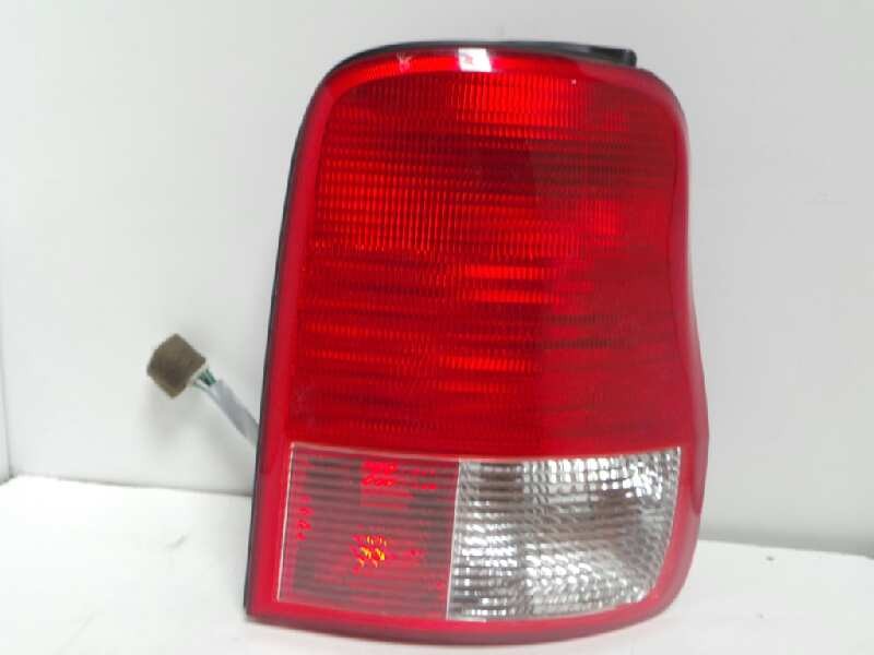 Recambio de piloto trasero derecho para kia carnival referencia OEM IAM 0K54A51150 01-02 - SIN USAR ORIGINAL KIA