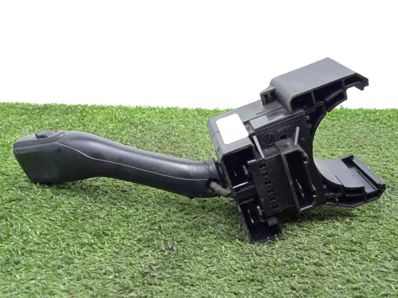 Recambio de mando limpia para volkswagen golf iv berlina (1j1) 1.9 tdi referencia OEM IAM 4B0953503F  