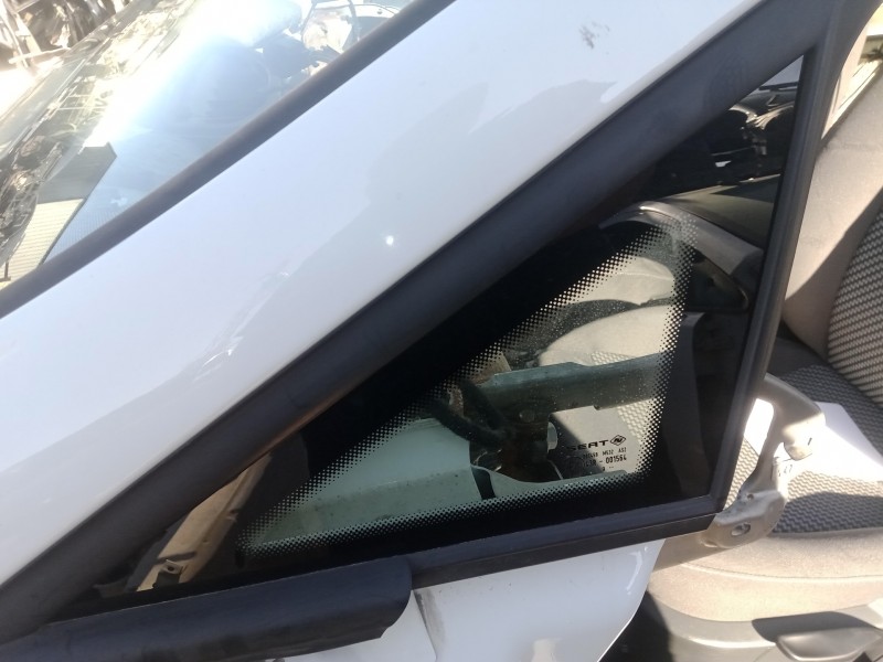 Recambio de luna custodia delantera izquierda para seat ibiza (6j5) 1.4 16v referencia OEM IAM   