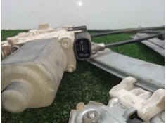 Recambio de elevalunas delantero izquierdo para smart forfour 1.5 cdi cat referencia OEM IAM  04-14 - ELECTRICO - 2.PINES CON.MO 2