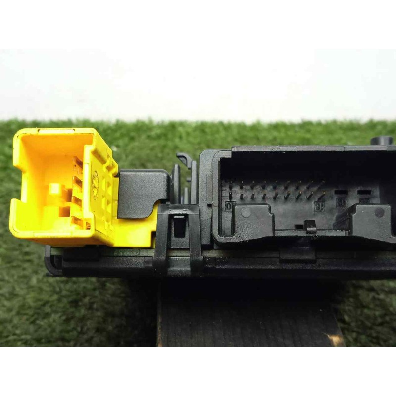 Recambio de modulo electronico para volkswagen passat berlina (3c2) 2.0 tdi referencia OEM IAM 3C0953549B-05113820  