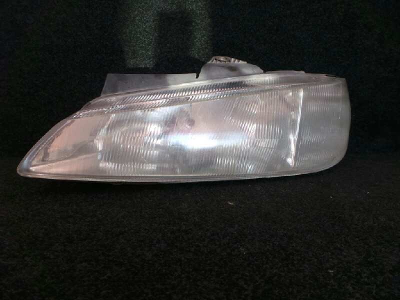 Recambio de faro izquierdo para peugeot 406 berlina (s1/s2) 1.9 turbodiesel cat referencia OEM IAM  95-99 