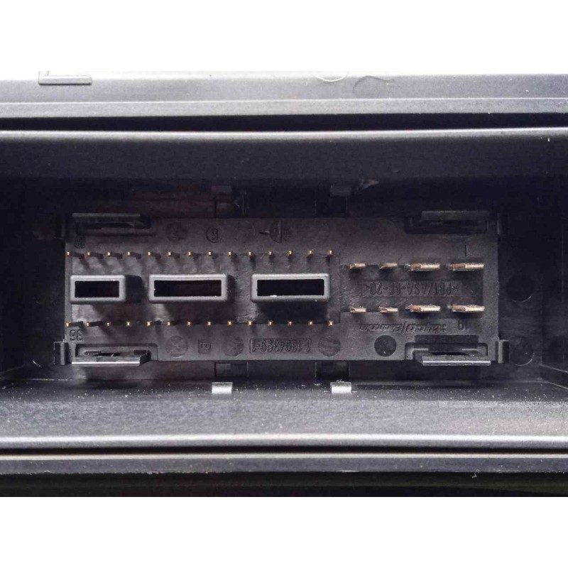 Recambio de cuadro instrumentos para volkswagen passat berlina (3c2) 2.0 tdi referencia OEM IAM 3C0920870G  