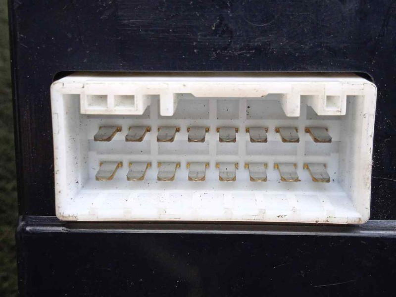 Recambio de mando elevalunas delantero derecho para hyundai grandeur / azera 2.2 crdi referencia OEM IAM 935753L000X6-935753L300