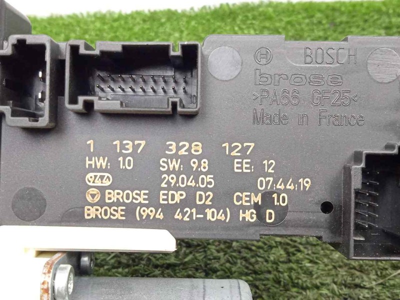 Recambio de motor elevalunas delantero derecho para peugeot 407 1.6 hdi referencia OEM IAM 1137328127-994421104  