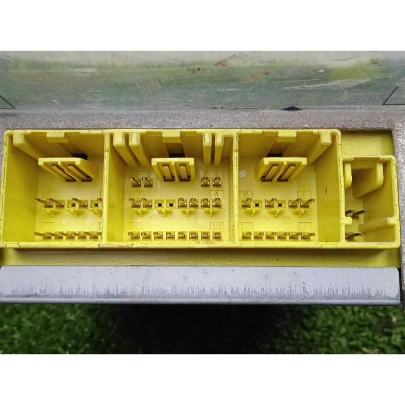 Recambio de centralita airbag para nissan x-trail (t30) 2.2 16v turbodiesel cat referencia OEM IAM 988209H600  