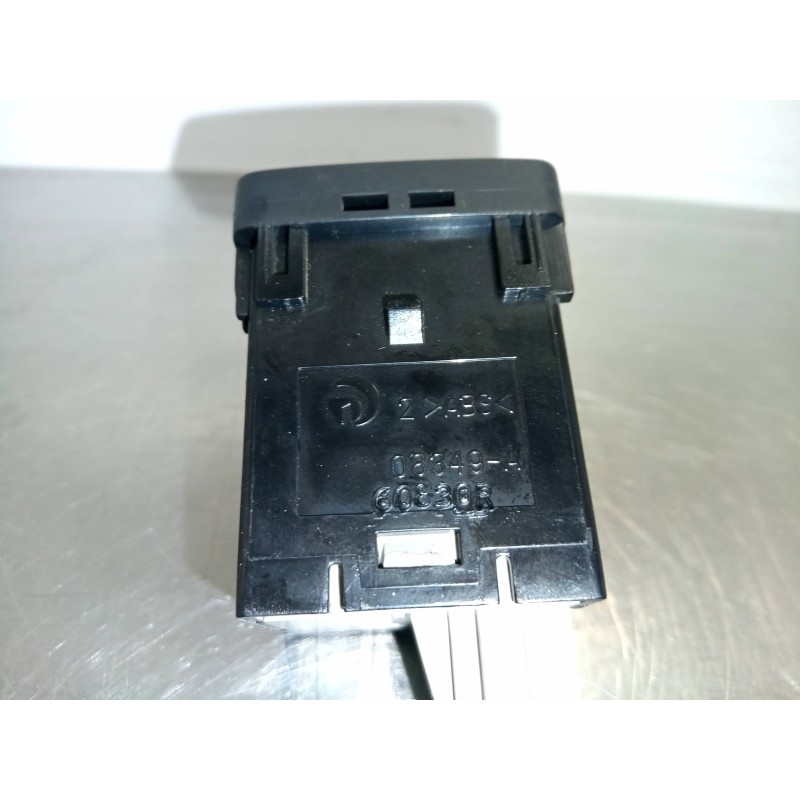 Recambio de interruptor para nissan qashqai (j11) 1.5 turbodiesel cat referencia OEM IAM 08349A  