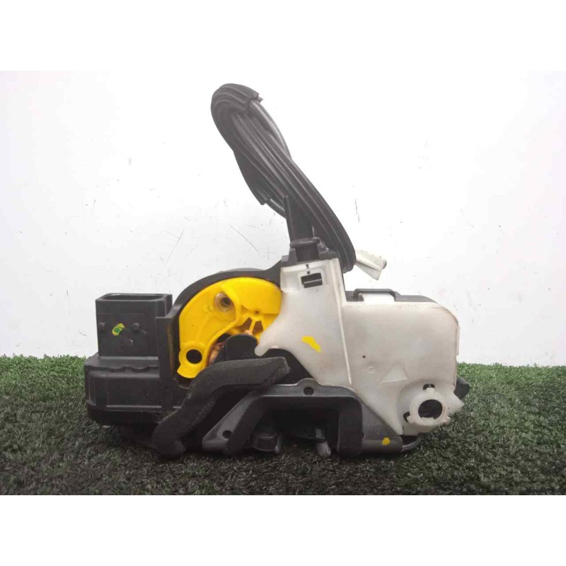 Recambio de cerradura puerta delantera izquierda para opel insignia berlina 2.0 cdti cat referencia OEM IAM  6.PINES 