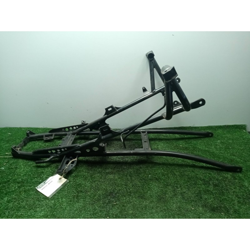 Recambio de tubo para bmw f 650 referencia OEM IAM 46518521844 R13 - 00-06 SUBCHASIS TRASERO