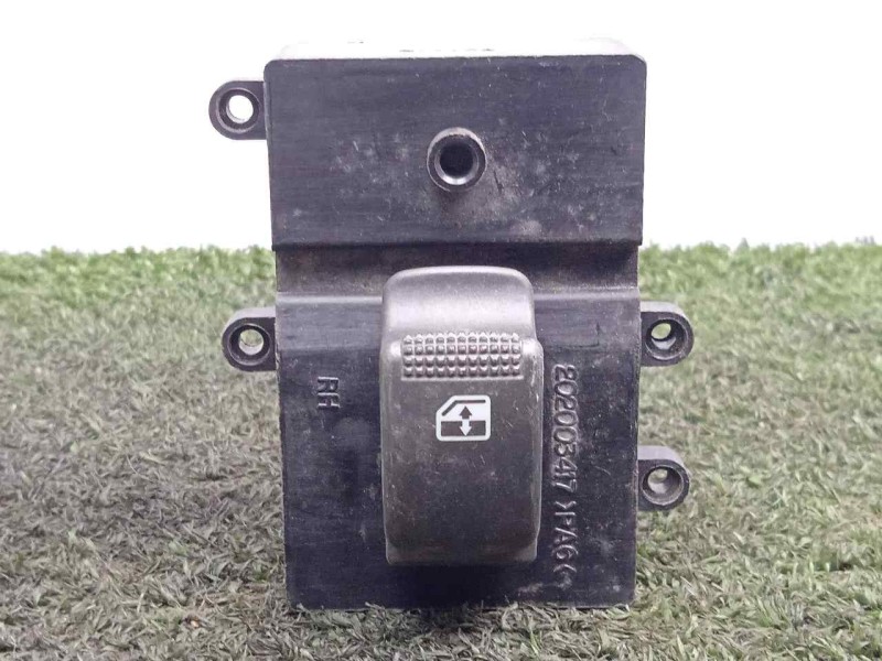 Recambio de mando elevalunas trasero derecho para hyundai grandeur / azera 2.2 crdi referencia OEM IAM 202003417-935803L0003G  