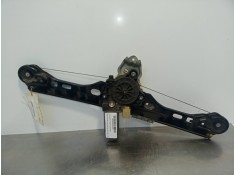 Recambio de elevalunas trasero izquierdo para mercedes-benz clase c (w203) berlina 2.7 cdi 20v cat referencia OEM IAM 0130822008