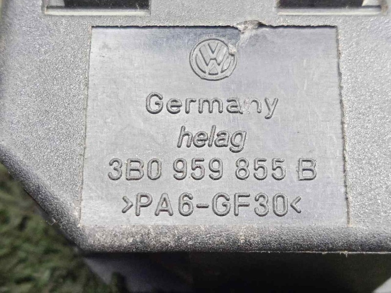 Recambio de mando elevalunas trasero izquierdo para volkswagen golf iv berlina (1j1) 1.9 tdi referencia OEM IAM   