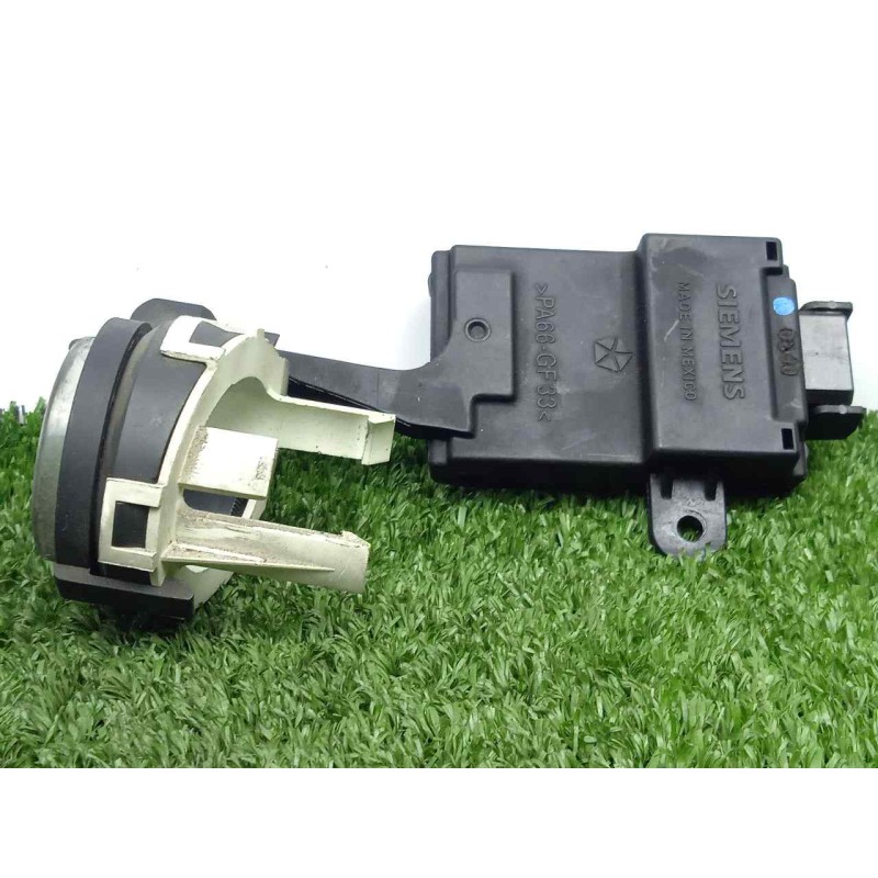 Recambio de antena para chrysler voyager (gs) 2.5td referencia OEM IAM P04686363AD-4686363AD  