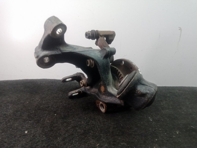 Recambio de mangueta trasera derecha para audi a4 berlina (8e) 1.8 20v turbo referencia OEM IAM   