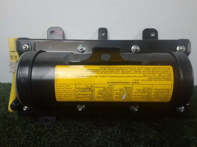 Recambio de airbag delantero derecho para kia carnival 2.9 crdi cat referencia OEM IAM 845304D000  