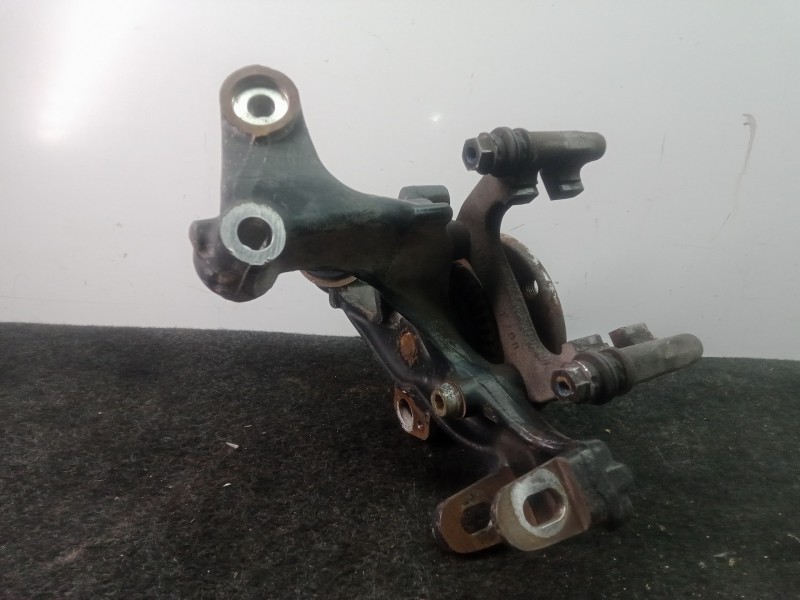 Recambio de mangueta trasera izquierda para audi a4 berlina (8e) 1.8 20v turbo referencia OEM IAM   