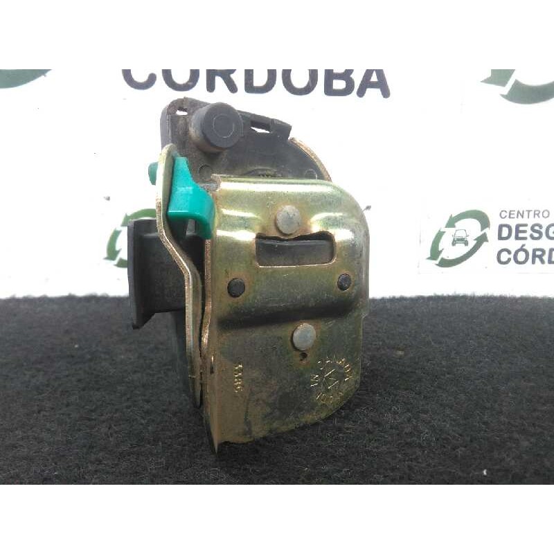 Recambio de cerradura puerta trasera derecha para chrysler voyager (gs) referencia OEM IAM   