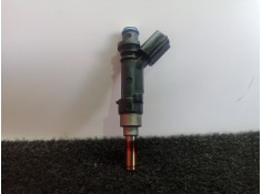 Recambio de inyector para toyota yaris 1.3 16v cat referencia OEM IAM 0280158213-2320947010   2