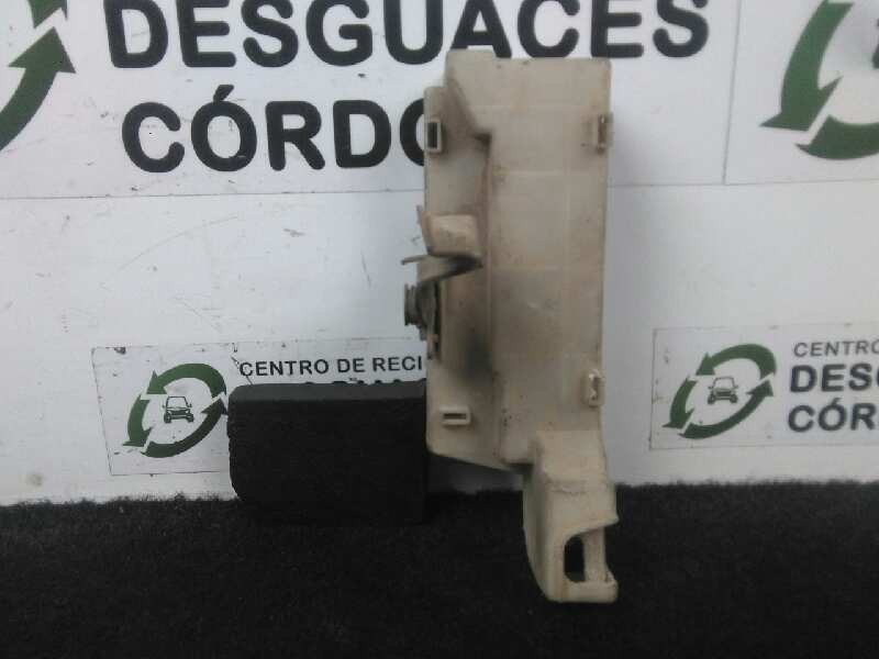 Recambio de cerradura puerta trasera derecha para ford fiesta berl./courier 1.8 diesel referencia OEM IAM   