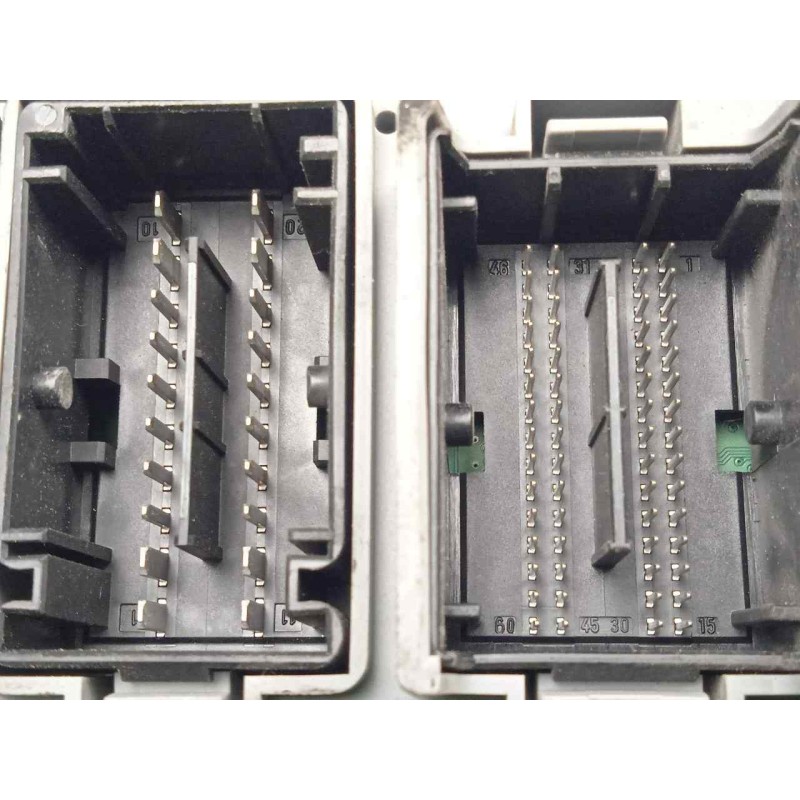 Recambio de caja reles / fusibles para citroën nemo 1.4 hdi referencia OEM IAM 01363580080  