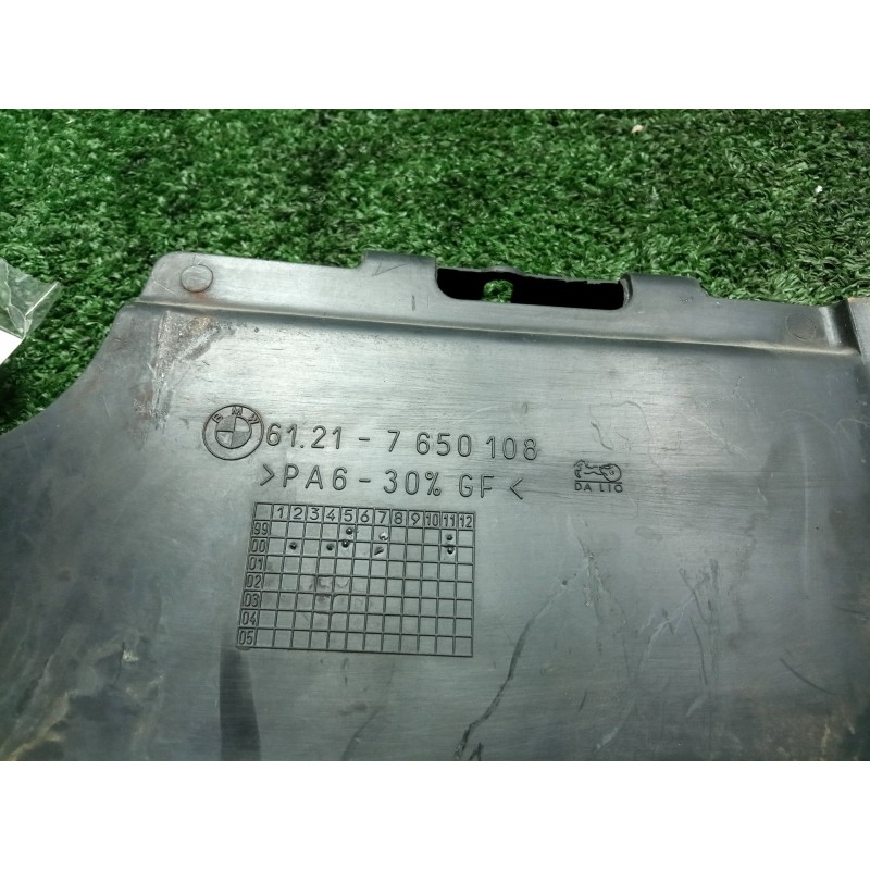 Recambio de moldura para bmw f 650 referencia OEM IAM 61217650108 R13 - 00-06 