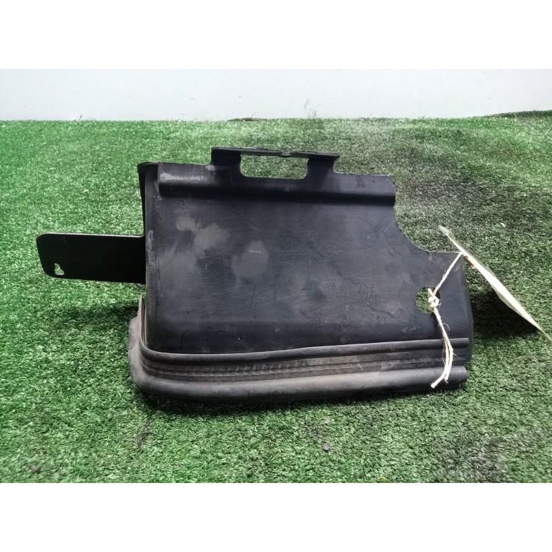 Recambio de moldura para bmw f 650 referencia OEM IAM 61217650108 R13 - 00-06 