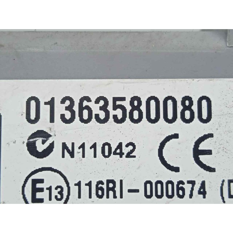 Recambio de caja reles / fusibles para citroën nemo 1.4 hdi referencia OEM IAM 01363580080  