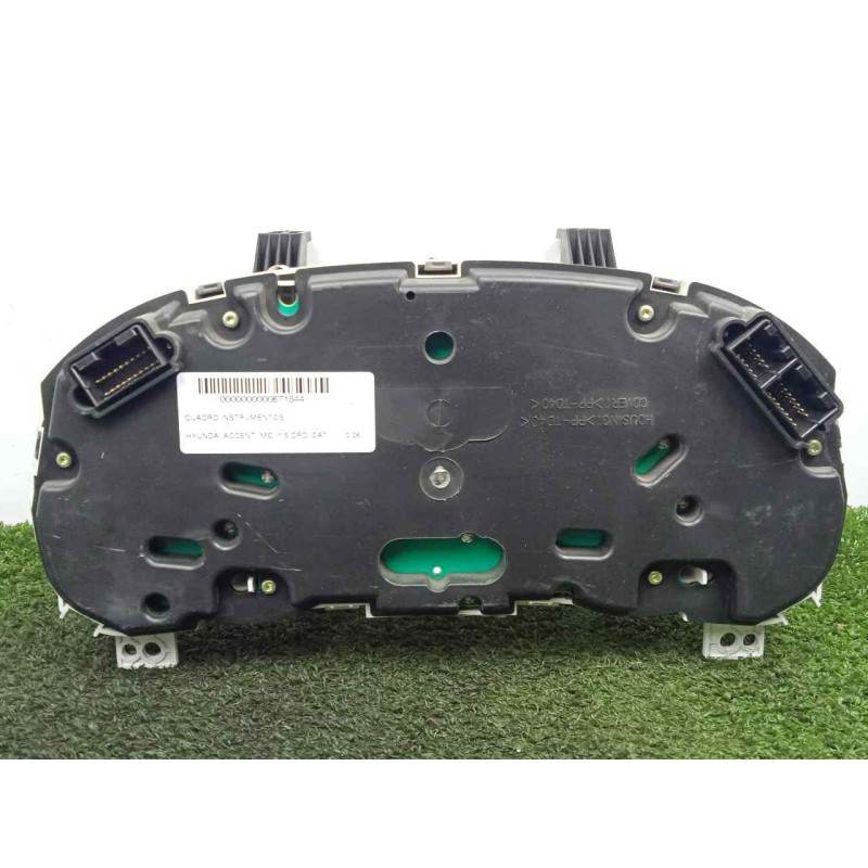 Recambio de cuadro instrumentos para hyundai accent (mc) 1.5 crdi cat referencia OEM IAM 940031E590 2.CONECTORES 