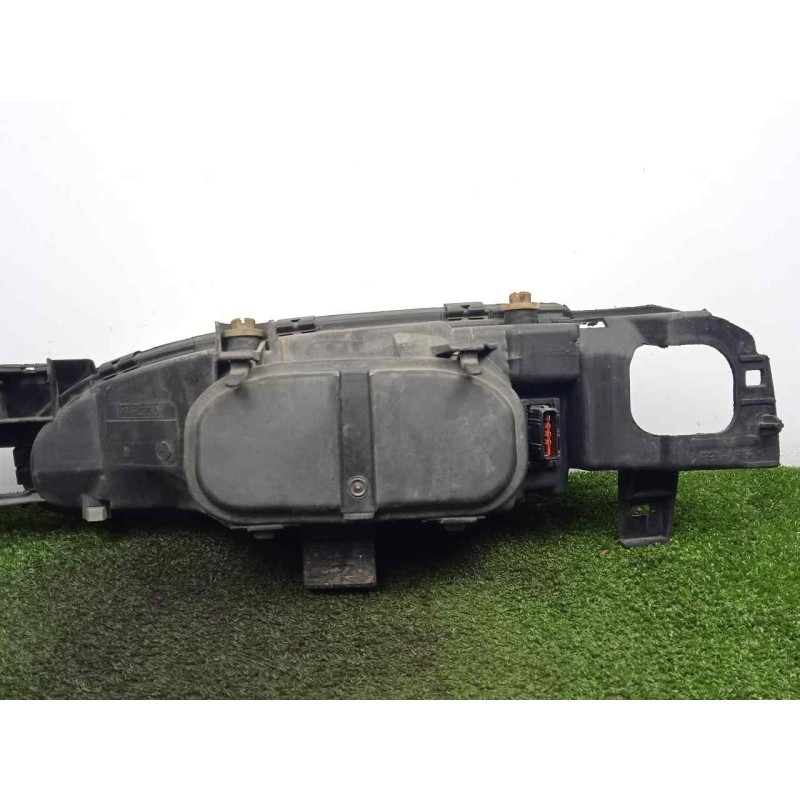 Recambio de faro derecho para ford mondeo berlina/familiar (fd) 1.8 16v cat referencia OEM IAM SINREFERENCIA  