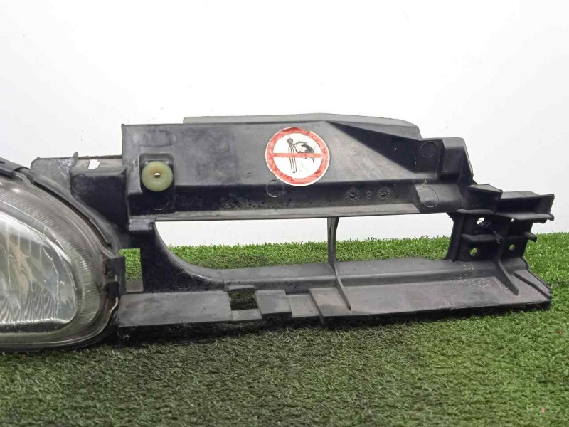 Recambio de faro derecho para ford mondeo berlina/familiar (fd) 1.8 16v cat referencia OEM IAM SINREFERENCIA  