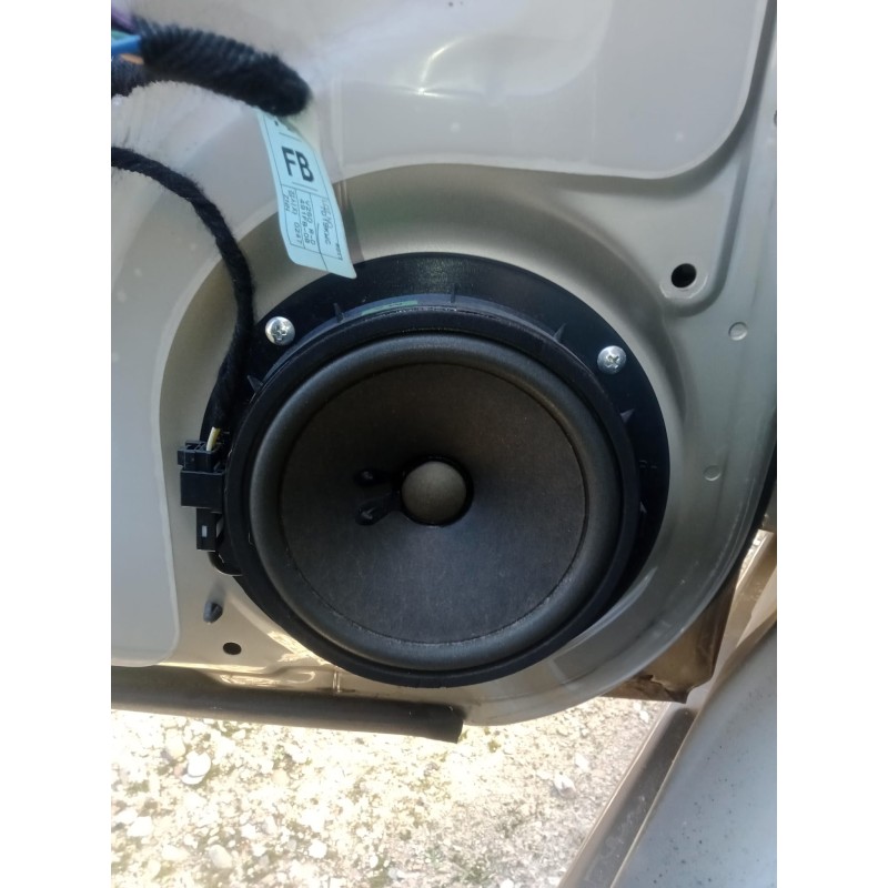 Recambio de no identificado para chevrolet epica 2.0 diesel cat referencia OEM IAM  ALTAVOZ TRASERO.IZQUIERDO