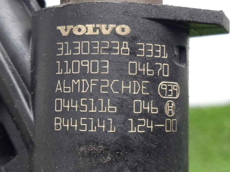 Recambio de inyector para volvo xc60 2.0 diesel cat referencia OEM IAM 31303280-11090304670-0445116046  