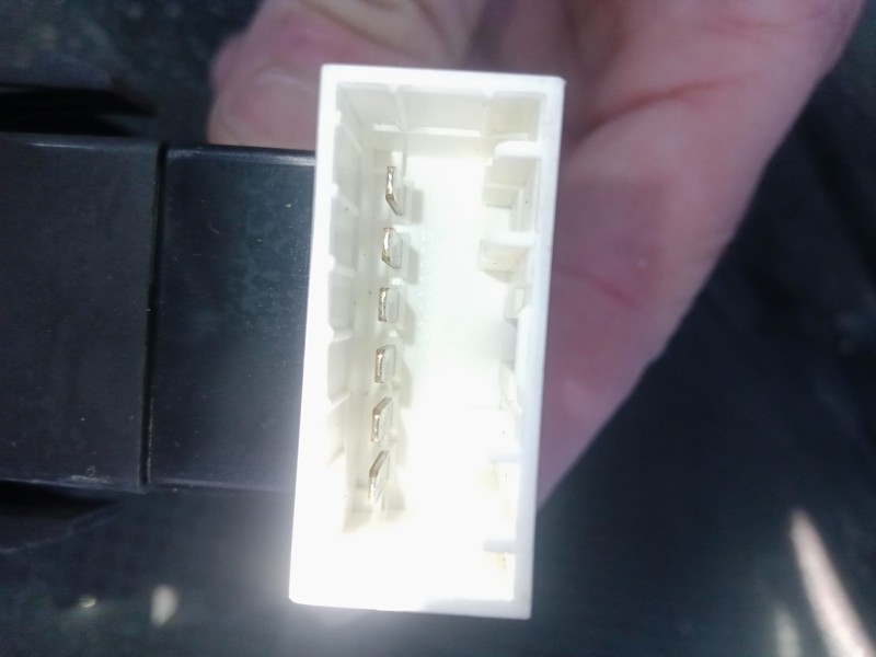 Recambio de mando elevalunas trasero izquierdo para chevrolet epica 2.0 diesel cat referencia OEM IAM  6.PINES 