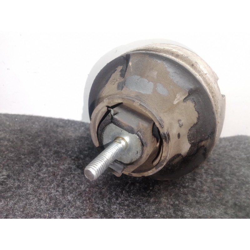 Recambio de soporte motor derecho para audi a4 berlina (8e) 1.8 20v turbo referencia OEM IAM   
