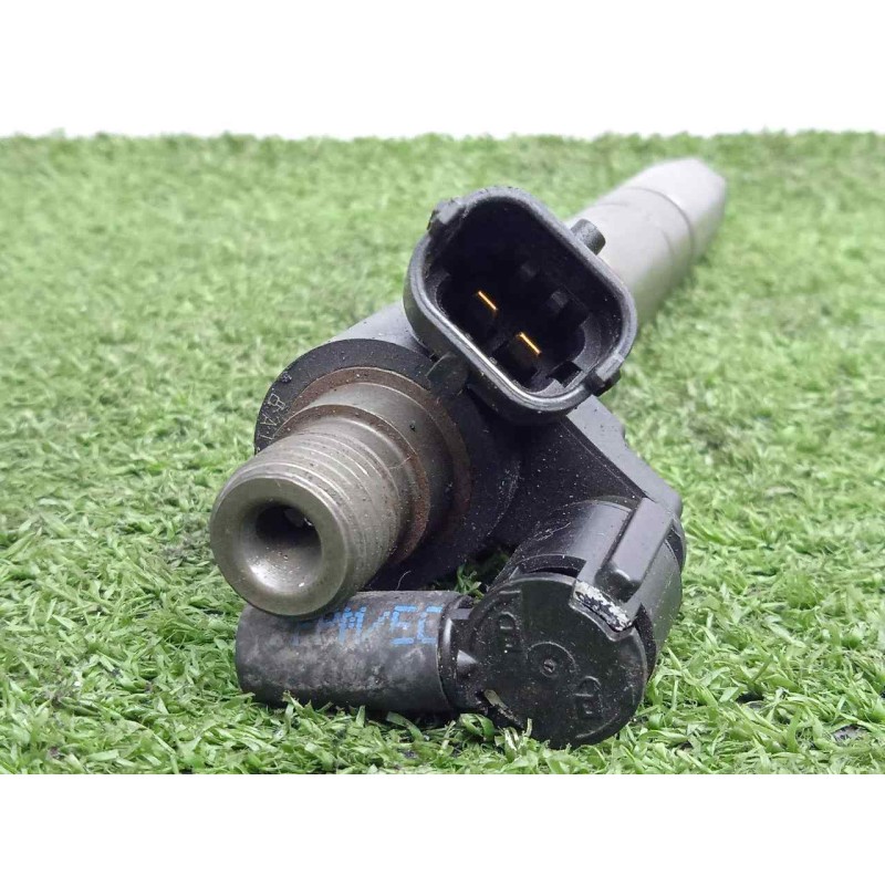 Recambio de inyector para volvo xc60 2.0 diesel cat referencia OEM IAM 31303238-11090304671-0445116046  