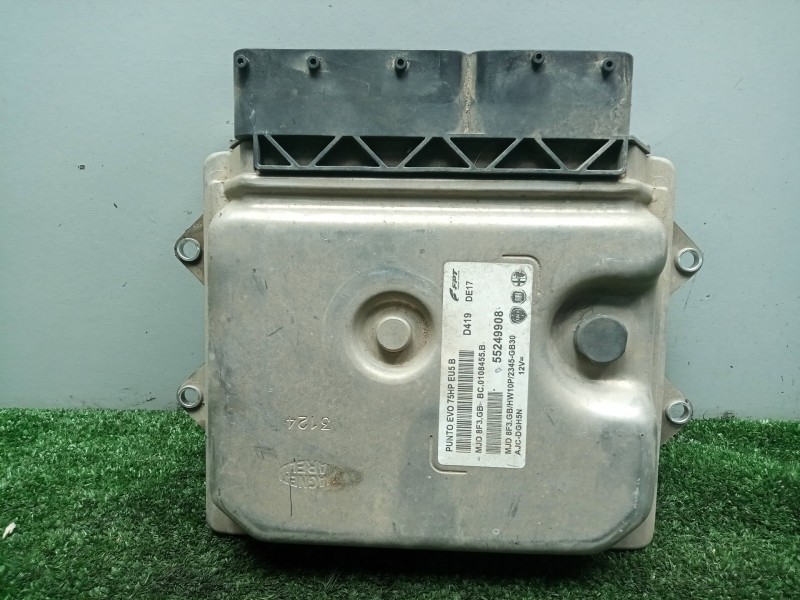 Recambio de centralita motor uce para fiat punto (199) 1.3 16v jtd dpf cat referencia OEM IAM 55249908-BC0108455B-MJD8F3GB MJD8F