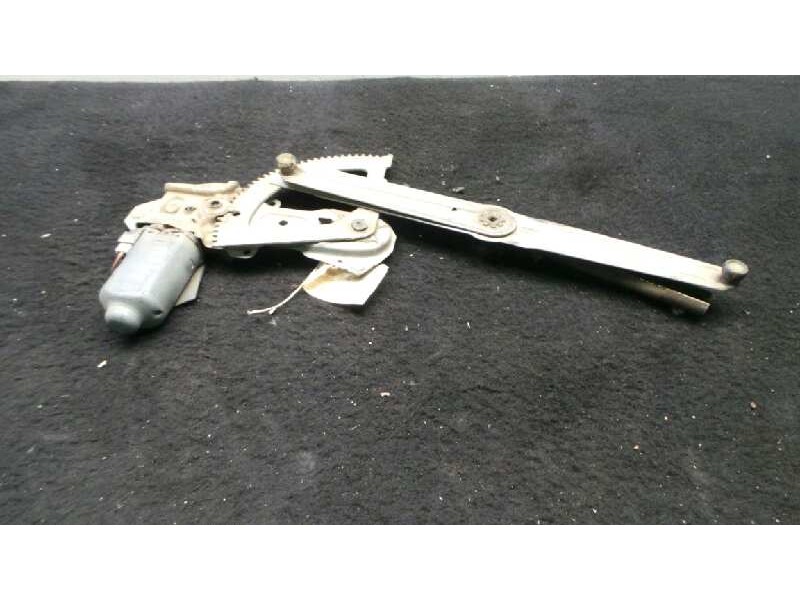 Recambio de elevalunas delantero derecho para peugeot 205 berlina referencia OEM IAM  ELECTRICO - 2.PINES 3.PUERTAS