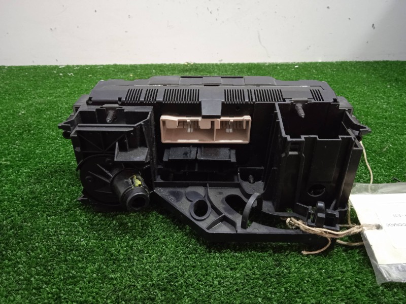 Recambio de mando calefaccion / aire acondicionado para seat toledo (5p2) 1.9 tdi referencia OEM IAM NOTIENEREFERENCIA  
